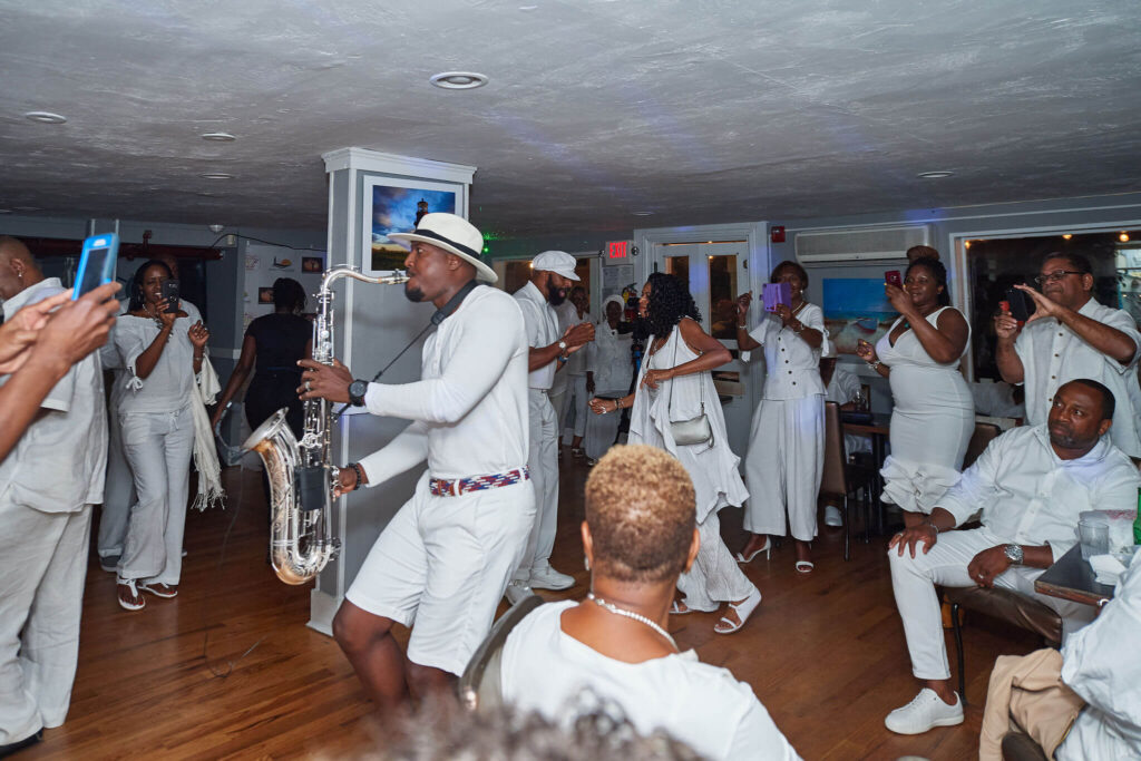 All White Party 2022